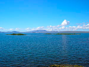   (Thingvallavatn) -     